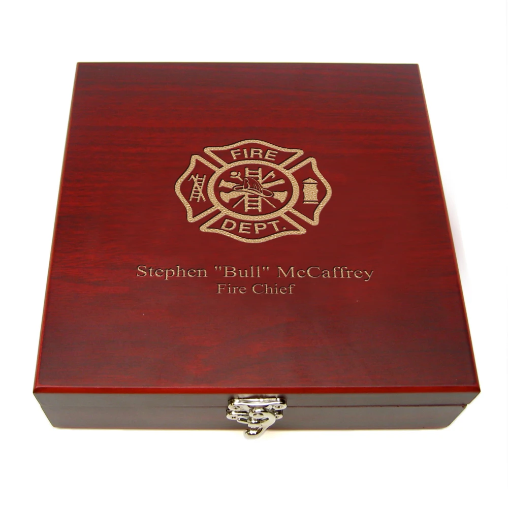 Firefighter S Engraved Flask & Gaming Set 3 Firefighter S Engraved Flask & Gaming Set - Image 3